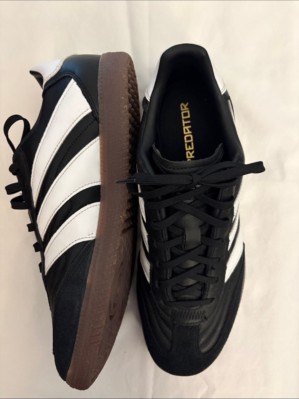 Adidas Predators - Picture 2 of 4